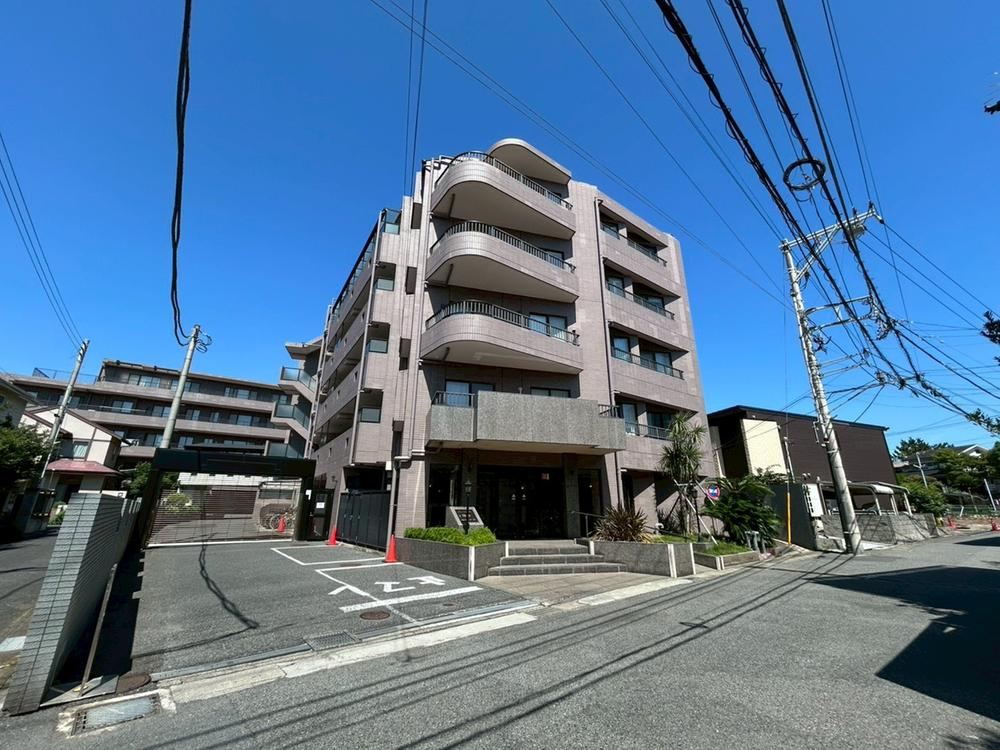 3LDK apartment in Kamakura, Kanagawa - Photo 1