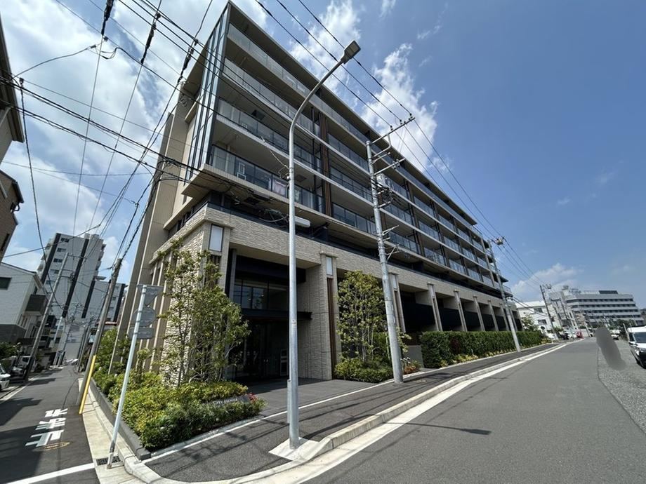 3LDK apartment in Nishi Ward, Yokohama, Kanagawa - Photo 1