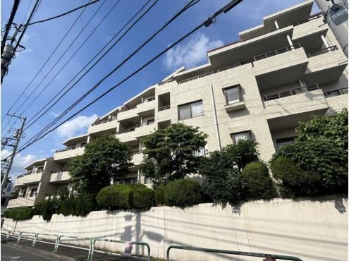 3LDK apartment in Setagaya Ward, Tokyo - Photo 1