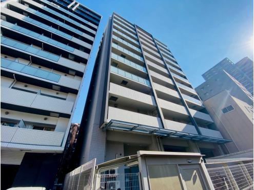 3LDK apartment in Yodogawa Ward, Osaka - Photo 1
