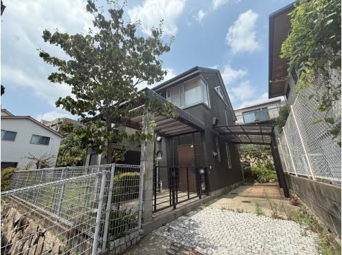 4LDK+S house in Higashinada Ward, Kobe, Hyogo - Photo 1