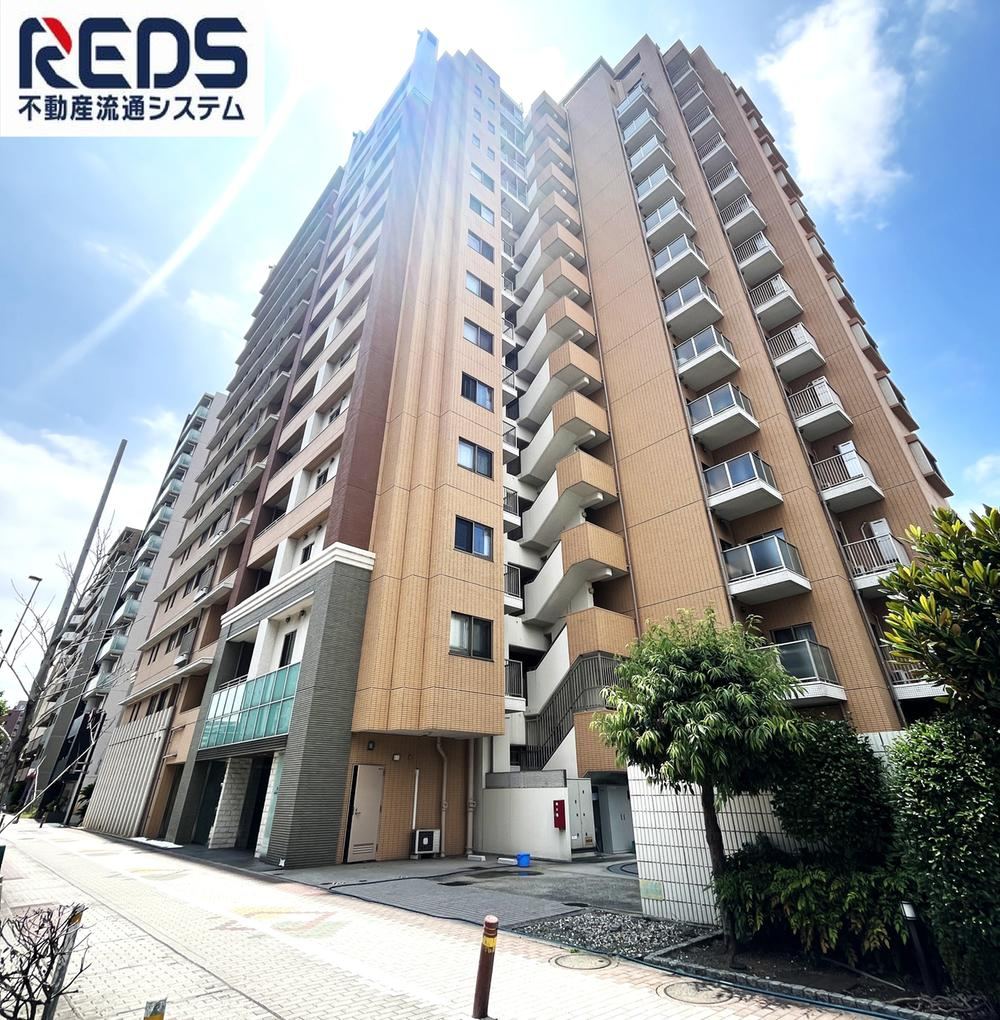 3LDK apartment in Ota Ward, Tokyo - Photo 1