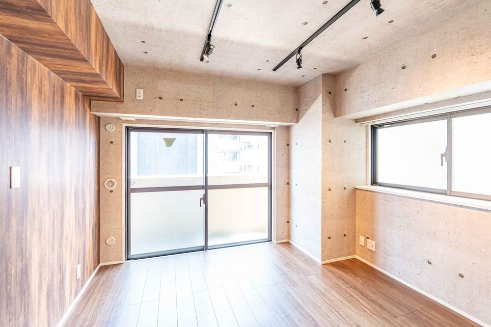 1LDK apartment in Naka Ward, Yokohama, Kanagawa - Photo 1