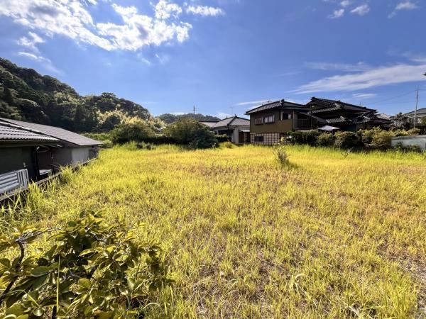 608 m² land in Aira, Kagoshima - Photo 1