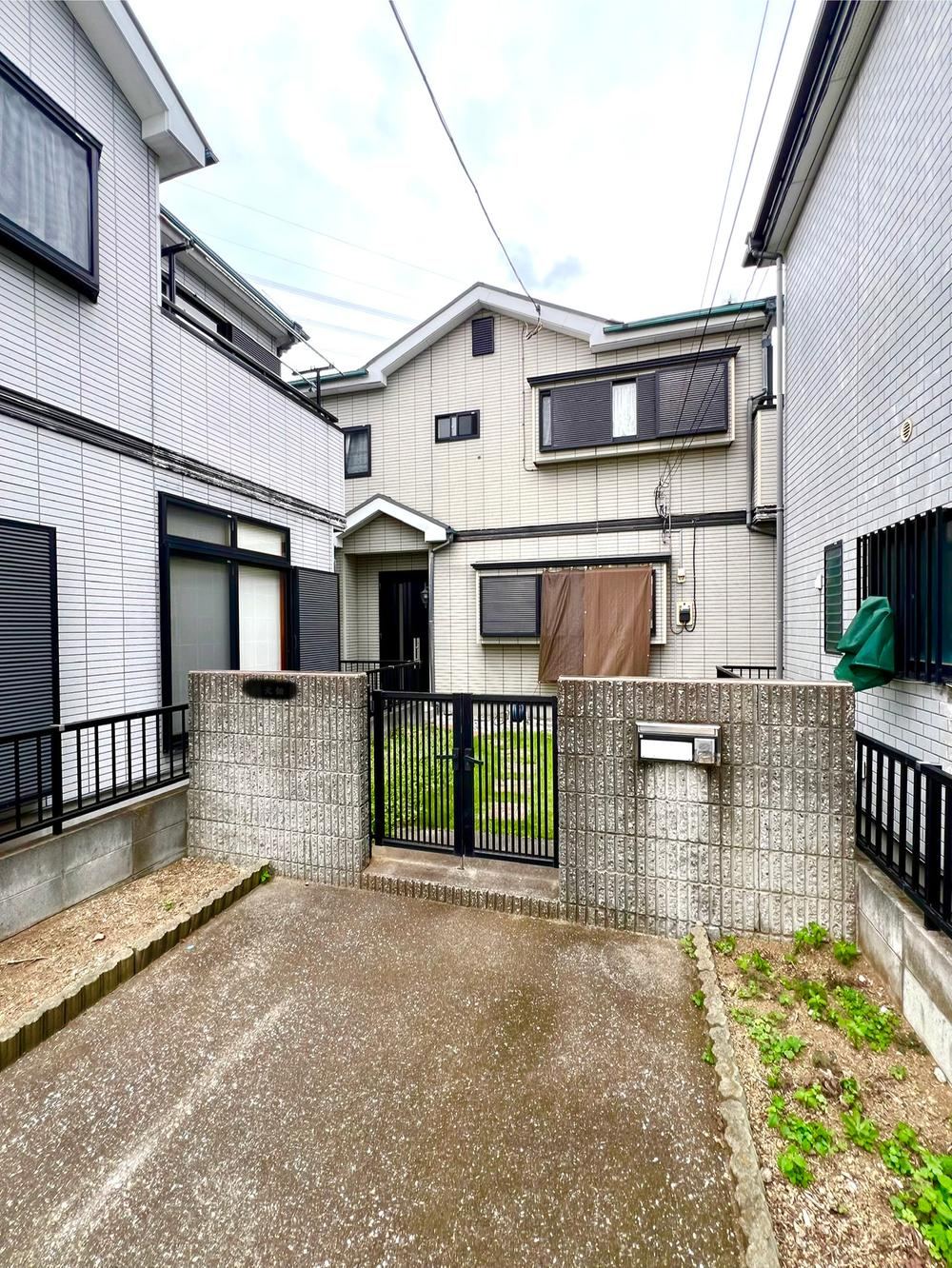5LDK house in Ageo, Saitama - Photo 1
