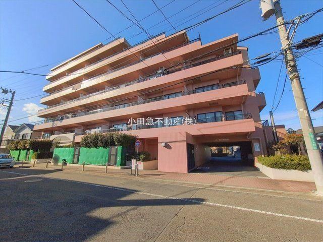 3LDK apartment in Minami Ward, Sagamihara, Kanagawa - Photo 1