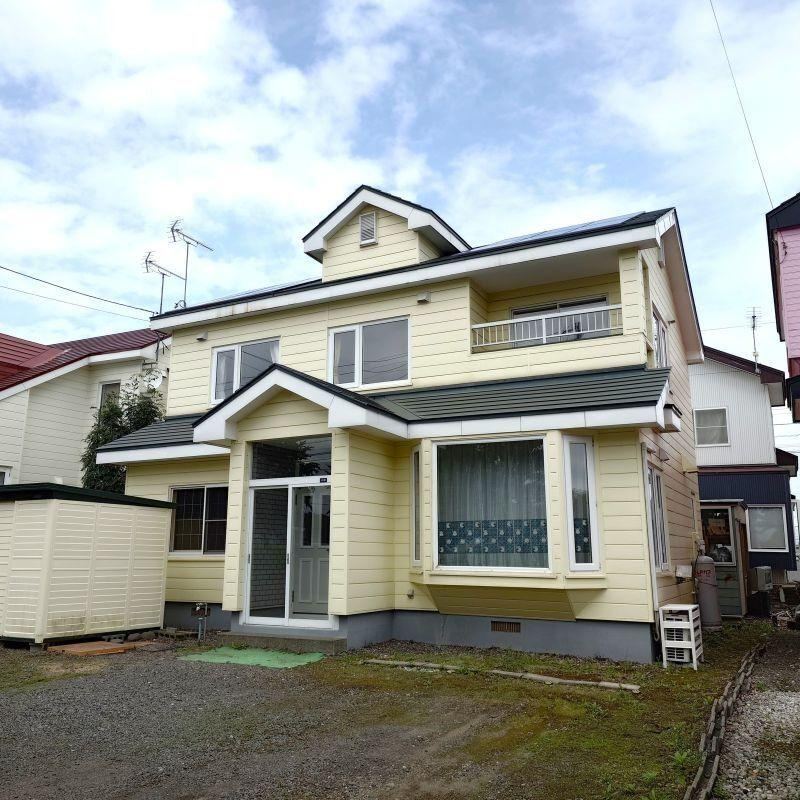 4LDK house in Tomakomai, Hokkaido - Photo 1