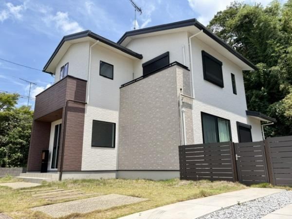 4LDK house in Sanyoonoda, Yamaguchi - Photo 1