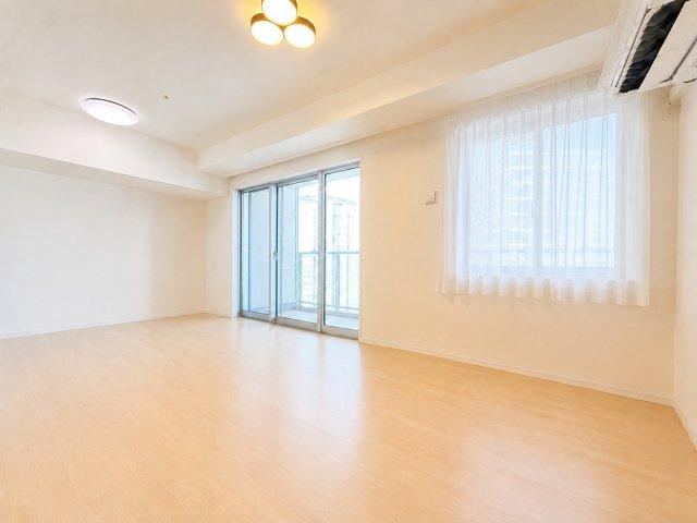 2LDK apartment in Koto Ward, Tokyo - Photo 1