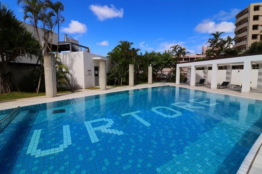 2LDK apartment in Chatan, Nakagami District, Okinawa - Photo 1