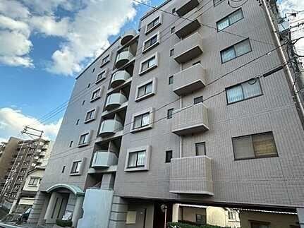 3LDK apartment in Nishi Ward, Hiroshima - Photo 1