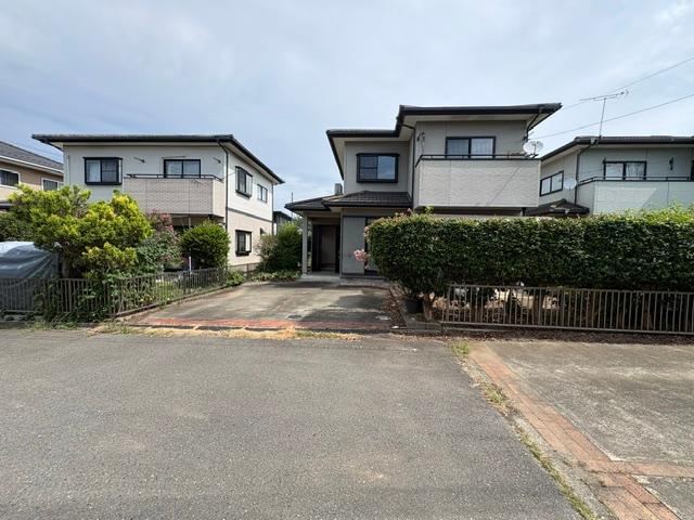 4LDK house in Takasaki, Gunma - Photo 1