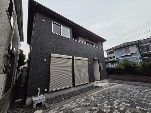 3LDK house in Shiki, Saitama - Photo 1