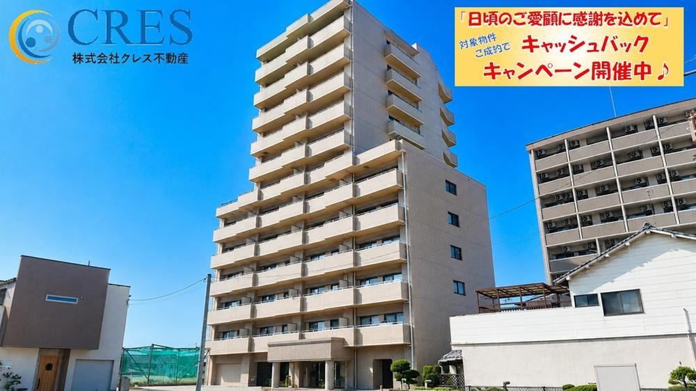 3LDK apartment in Matsuyama, Ehime - Photo 1