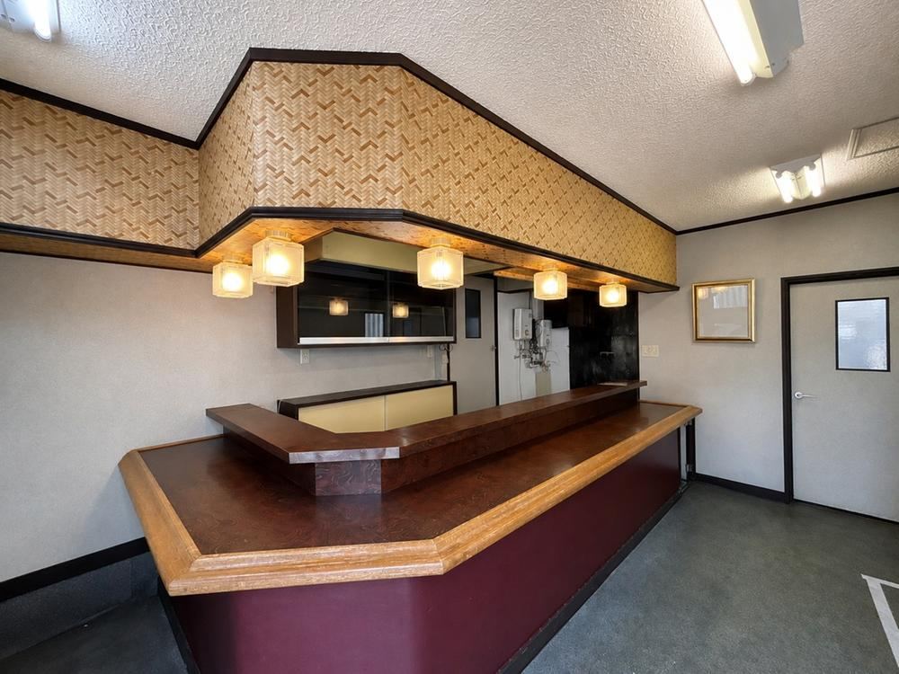 2K house in Hirakata, Osaka - Photo 1
