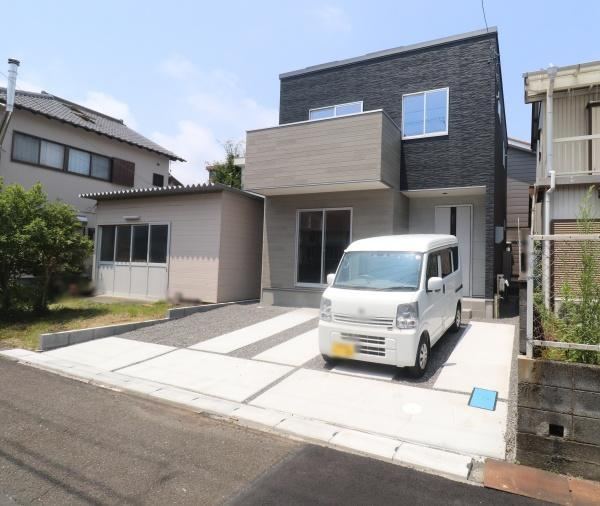 3LDK house in Shimizu Ward, Shizuoka - Photo 1