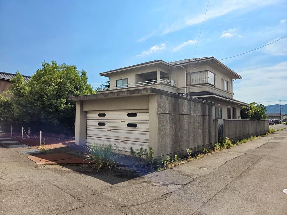 8LDK house in Echizen, Fukui - Photo 1