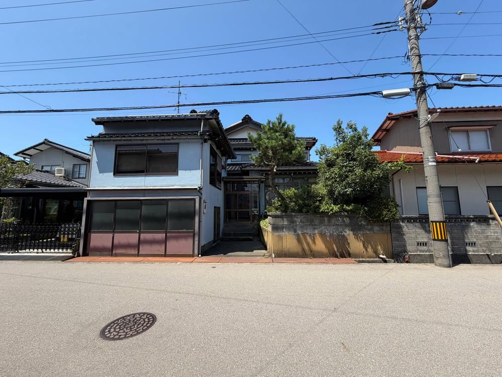 7K+S house in Kanazawa, Ishikawa - Photo 1