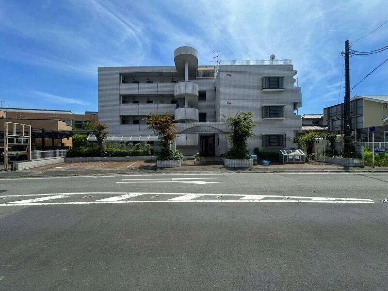 studio apartment in Chuo Ward, Hamamatsu, Shizuoka - Photo 1