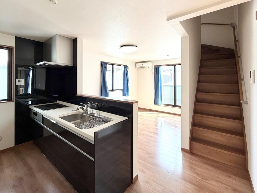 2LDK+S house in Machida, Tokyo - Photo 1