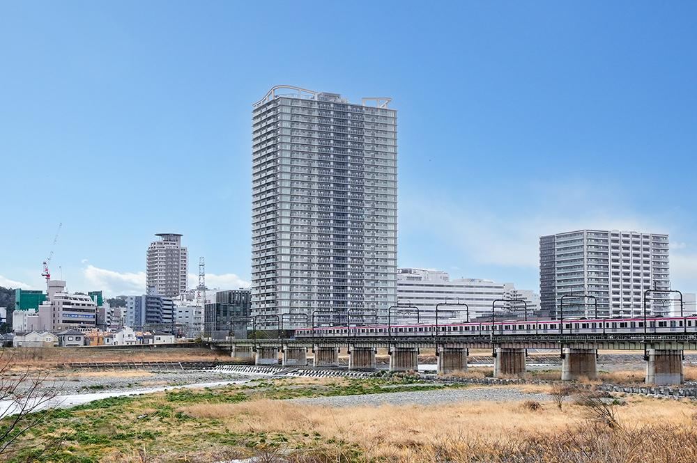 3LDK+S apartment in Tama, Tokyo - Photo 1