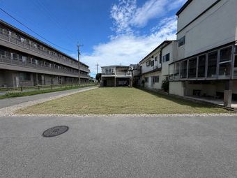 plot of land in Aiko District