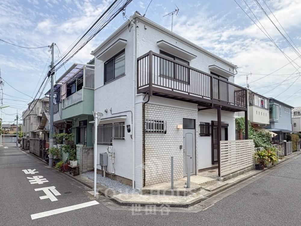 2LDK house in Setagaya Ward, Tokyo - Photo 1