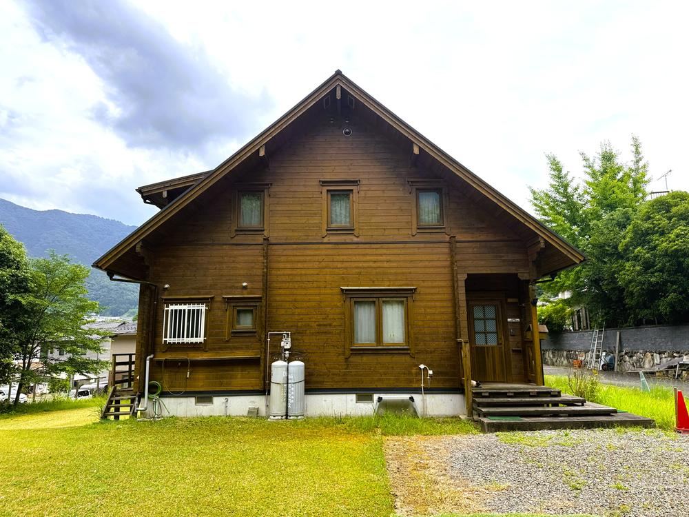 3LDK house in Asakita Ward, Hiroshima - Photo 1