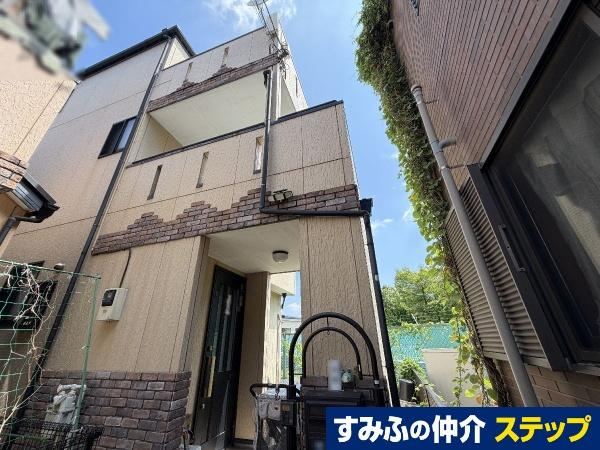 4LDK house in Ichikawa, Chiba - Photo 1