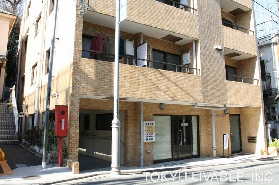 2K apartment in Shinagawa Ward, Tokyo - Photo 1