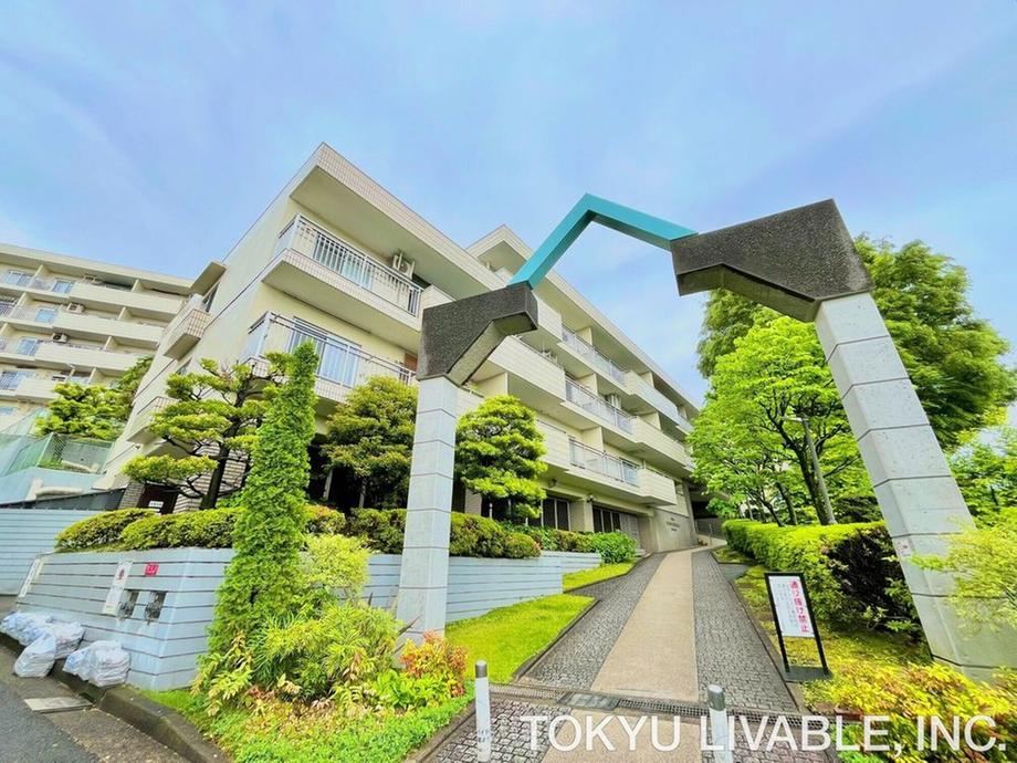 4LDK apartment in Kanagawa Ward, Yokohama, Kanagawa - Photo 1