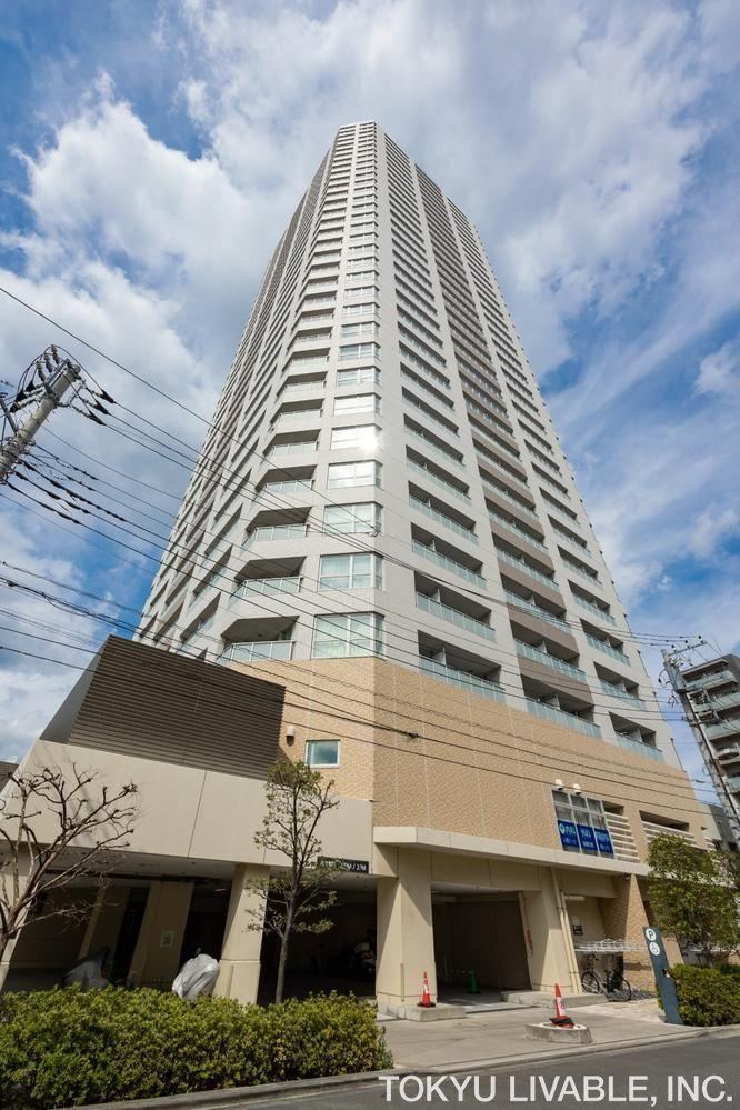2LDK apartment in Arakawa Ward, Tokyo - Photo 1