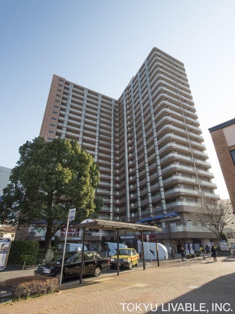 4LDK apartment in Edogawa Ward, Tokyo - Photo 1