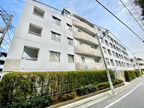 3LDK apartment in Setagaya Ward, Tokyo - Photo 1