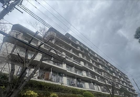 3LDK apartment in Hirakata, Osaka - Photo 1