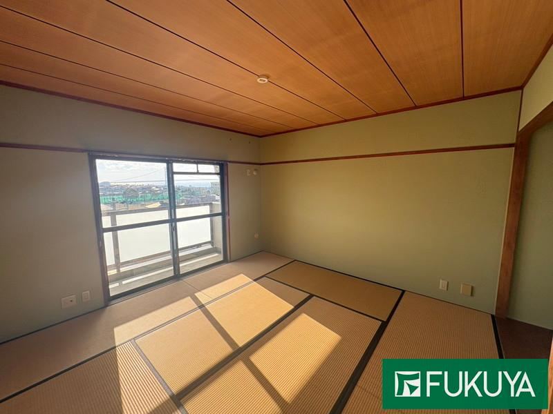 3LDK apartment in Akashi, Hyogo - Photo 1