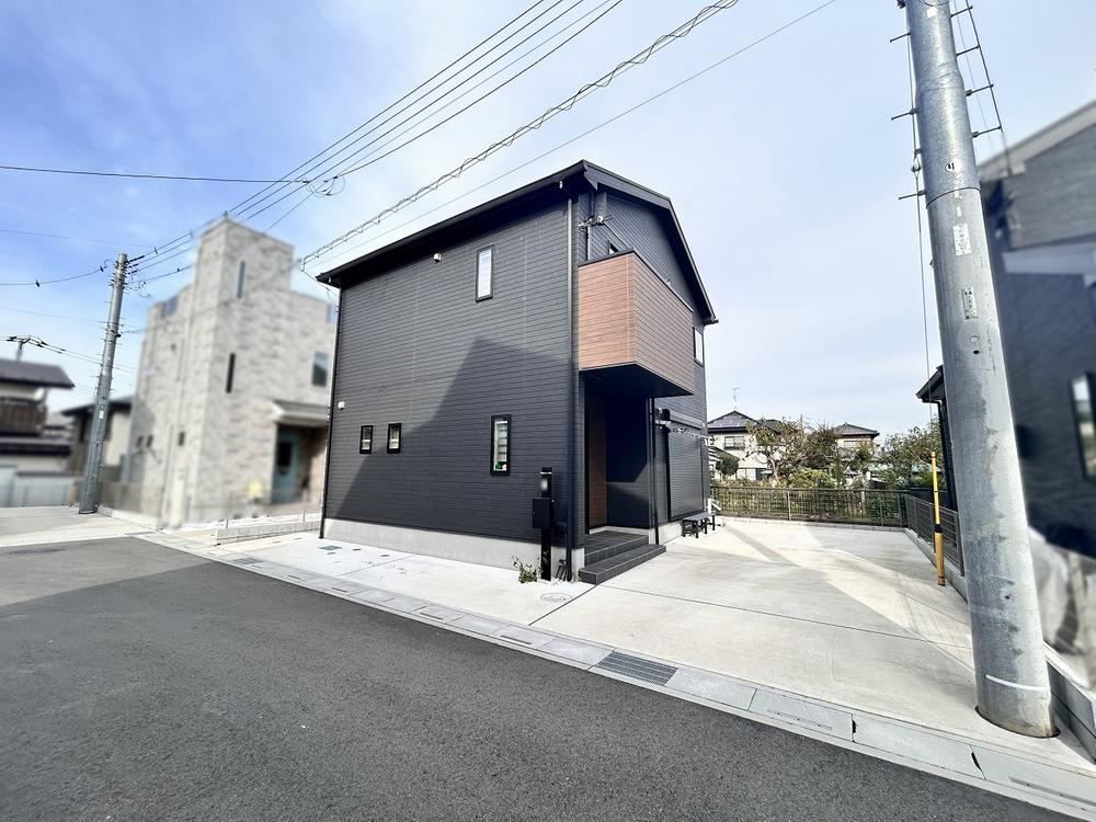 3LDK house in Kasukabe, Saitama - Photo 1