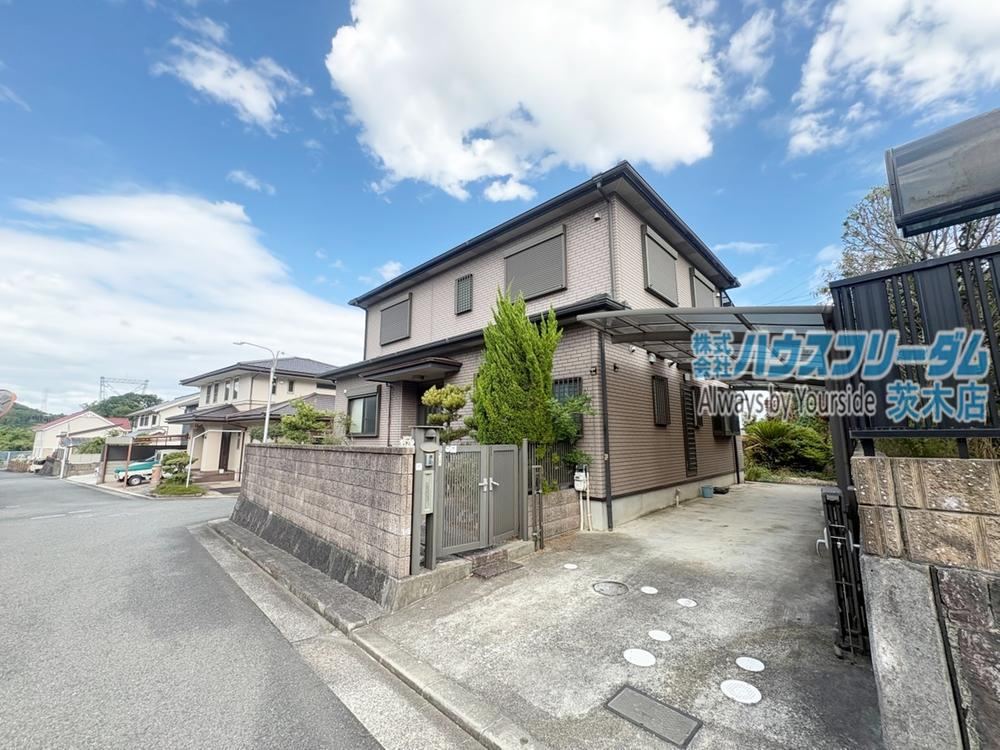6LDK house in Ibaraki, Osaka - Photo 1