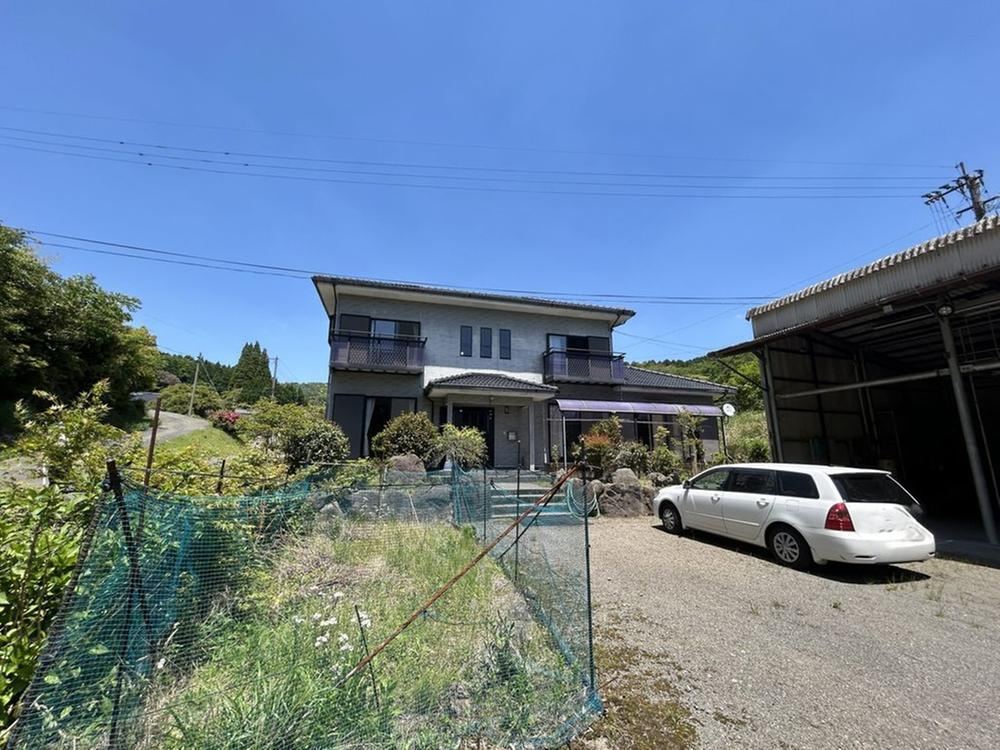 5LDK house in Kirishima, Kagoshima - Photo 1