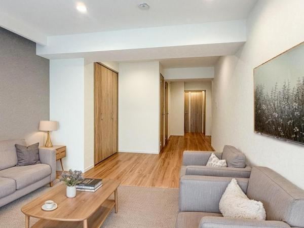 1LDK apartment in Meguro Ward, Tokyo - Photo 1