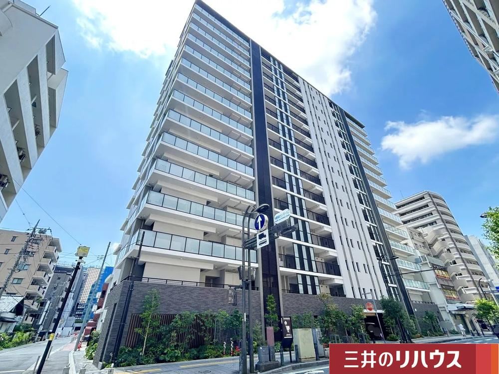 2LDK apartment in Atsugi, Kanagawa - Photo 1