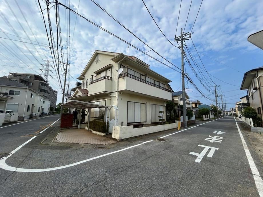 4LDK house in Kasukabe, Saitama - Photo 1