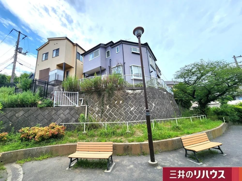 4LDK+S house in Konan Ward, Yokohama, Kanagawa - Photo 1