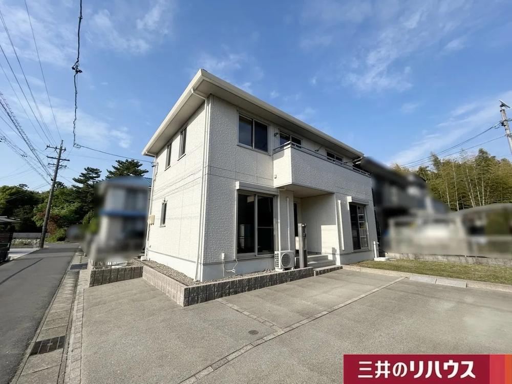 4LDK house in Ichinomiya, Aichi - Photo 1