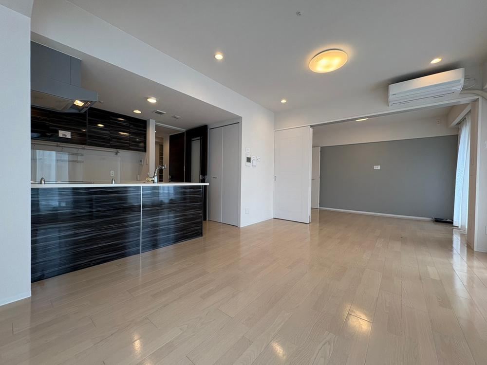 3LDK apartment in Chuo Ward, Sapporo, Hokkaido - Photo 1