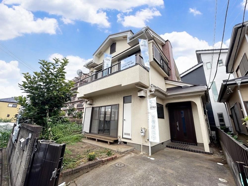 4LDK house in Inage Ward, Chiba - Photo 1