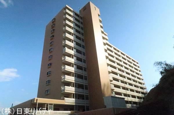 3LDK apartment in Higashi Ward, Hiroshima - Photo 1