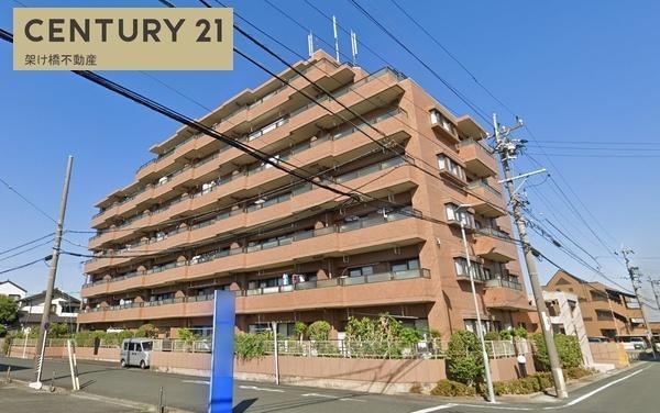 4LDK apartment in Toyohashi, Aichi - Photo 1