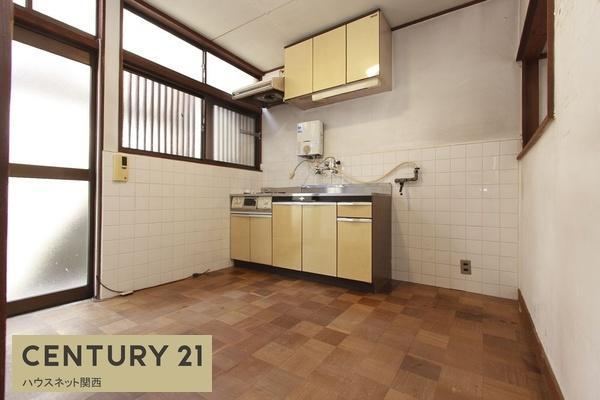 3DK house in Sakyo Ward, Kyoto - Photo 1