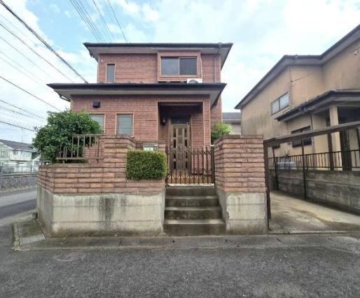 3LDK house in Kazo, Saitama - Photo 1